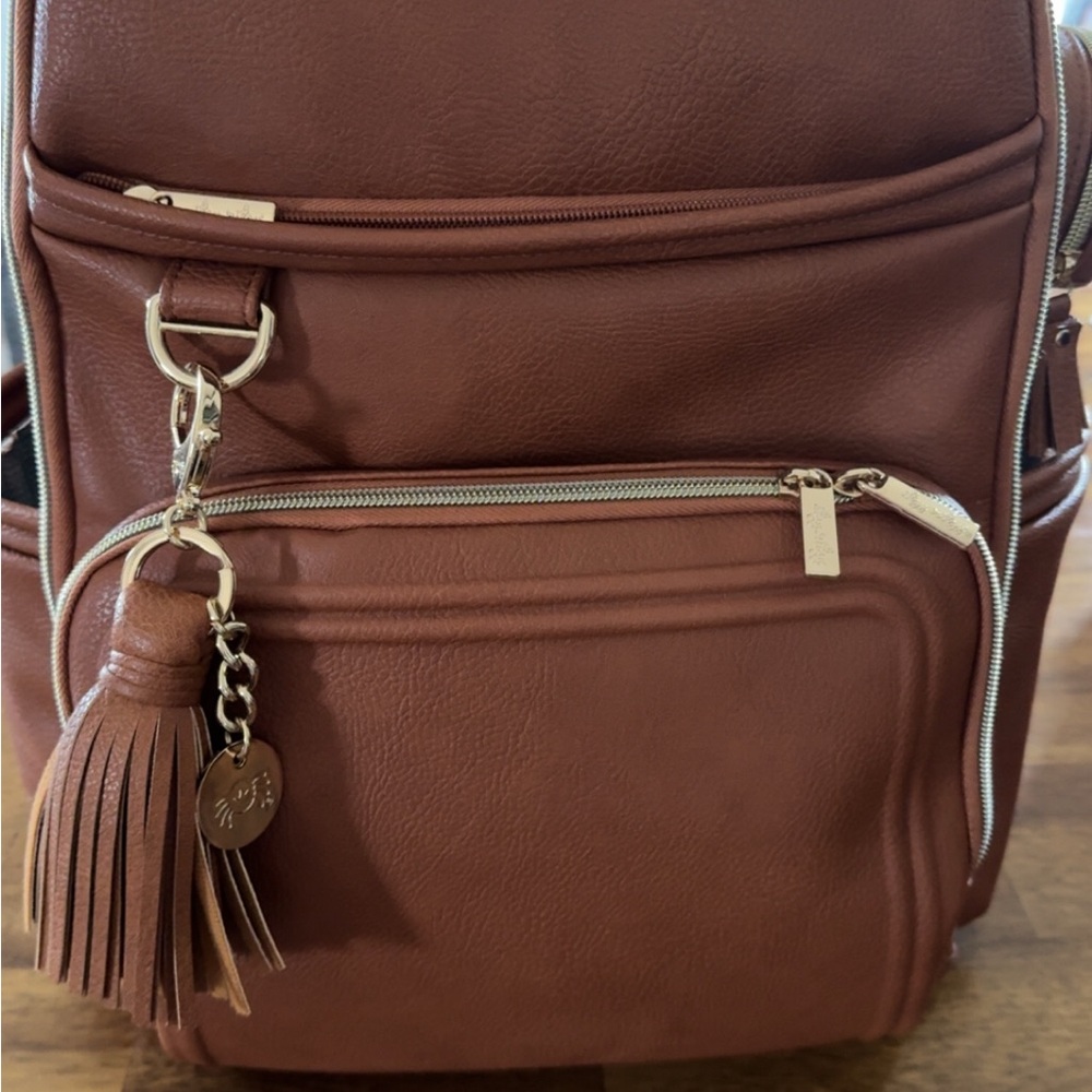 Itzy Ritzy Tan Diaper Backpack - Picture 8 of 9